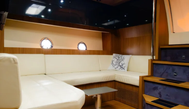 55-Azimut2-7